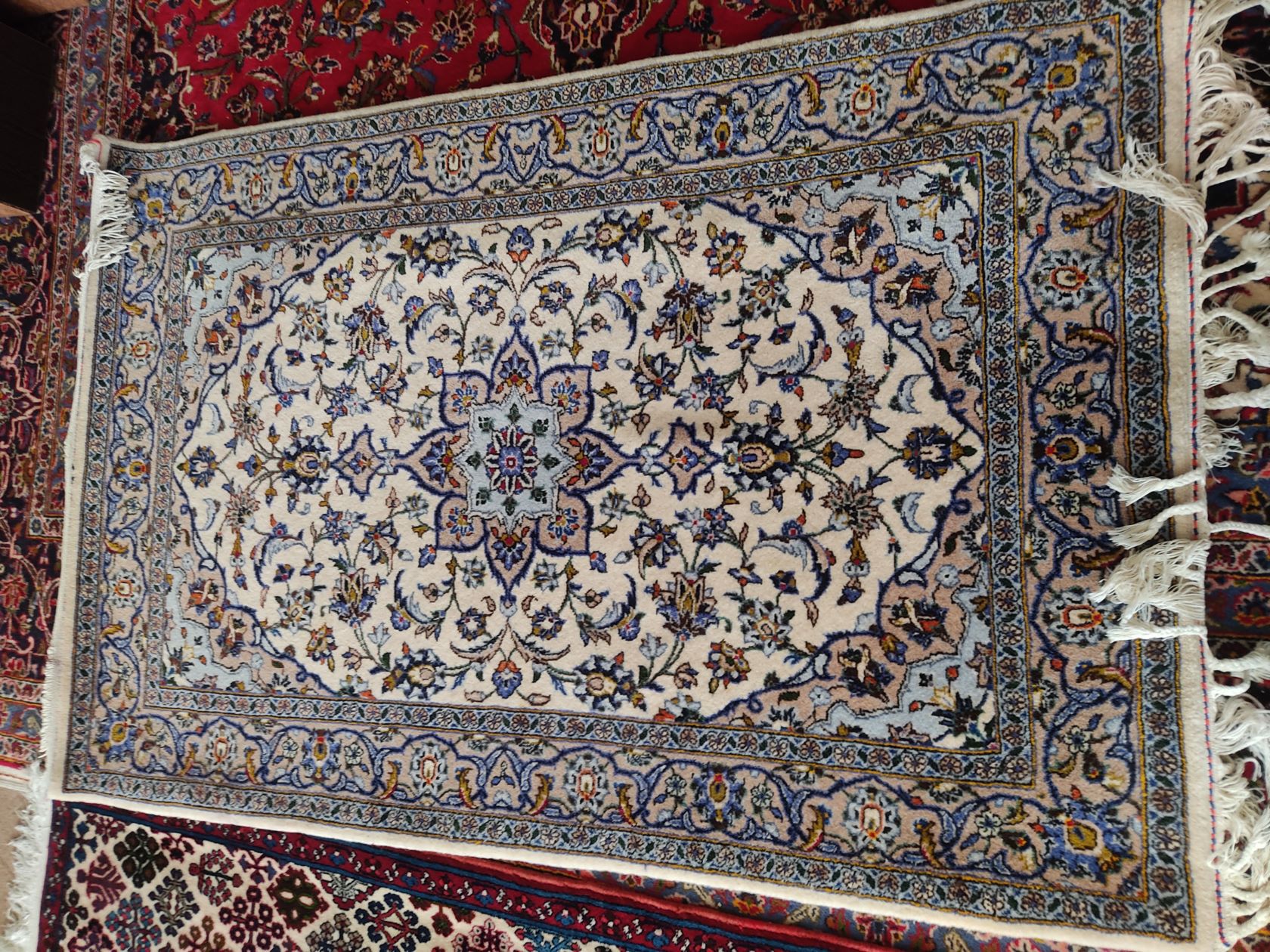 فرش دستباف ایرانی
